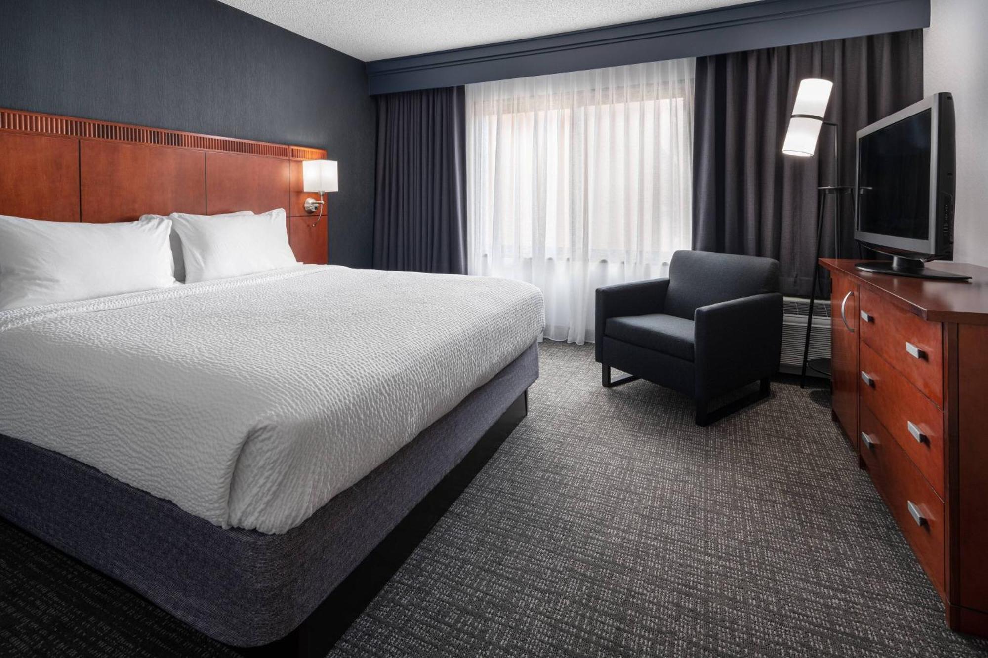 Courtyard By Marriott 3* Pleasanton